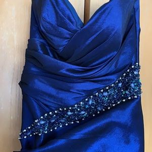 Beautiful navy blue prom dress